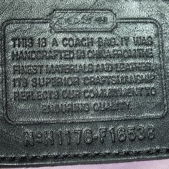 Coach Penelope Hobo Shoulder Bag Signature C Tan Trim Canvas Black Leather Flaws - Picture 2 of 16